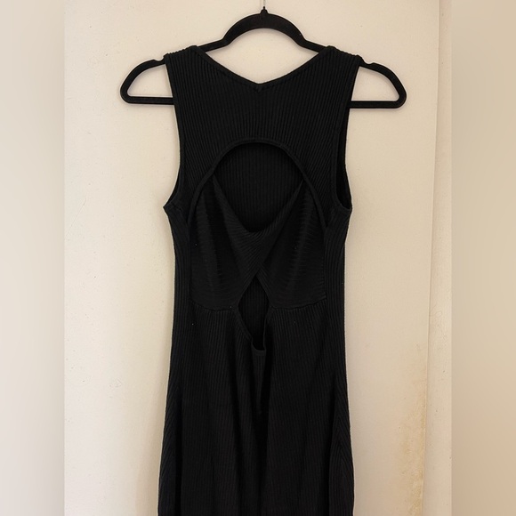 Freshman 1996 Black Midi Dress with Back Cut Outs - Picture 6 of 6